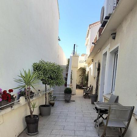 Mistral Appartements Port-Saint-Louis-du-Rhône Exterior foto